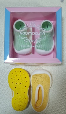 출산준비물 방한용품 신생아 수면조끼 헤어 신발 이미지