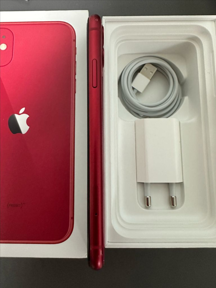 아이폰11 레드 풀박스 이미지