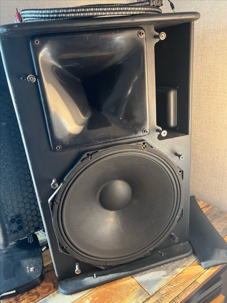 넥소 nexo ps15와 td전용 콘트롤러 섭우퍼 ls1200 1통 이미지