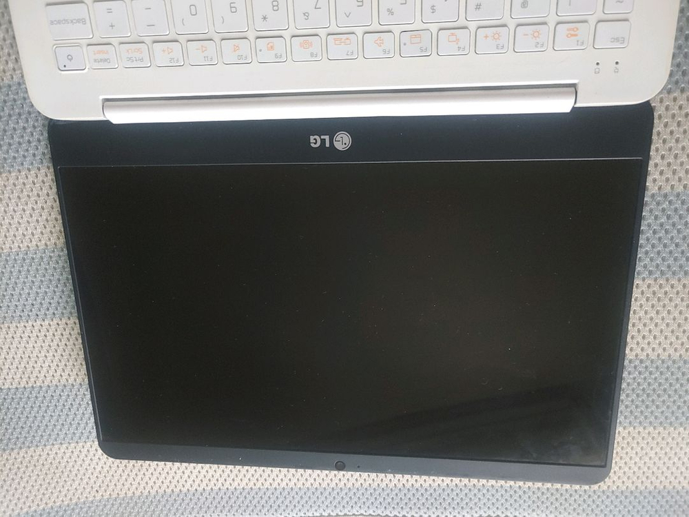 LG 부품용 노트북 3대 이미지