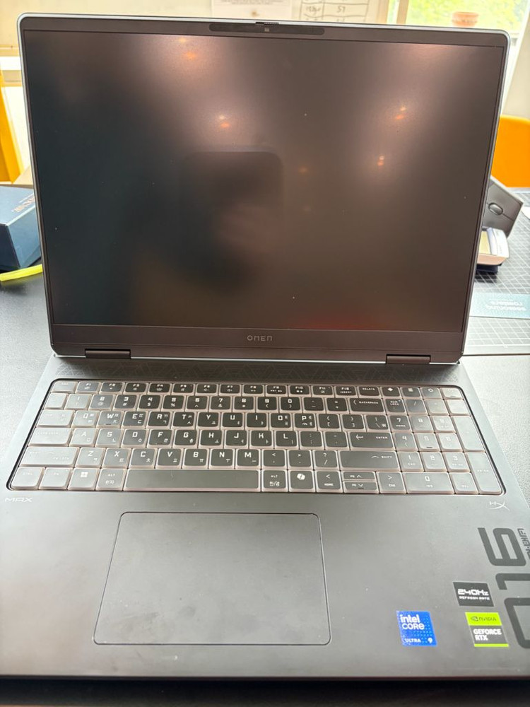 hp 오멘 16 게이밍 노트북 ram64gb RTX5090 풀박스 이미지