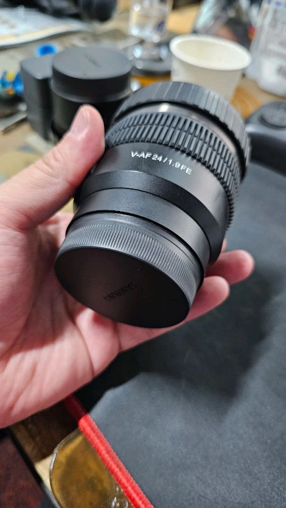 삼양vaf24mm 소니마운트fe 이미지