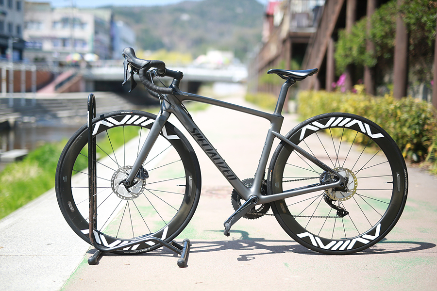 *가격인하*21년 스페셜 루베 콤프 디스크 49 울테*아비아브 카본휠셋* 이미지