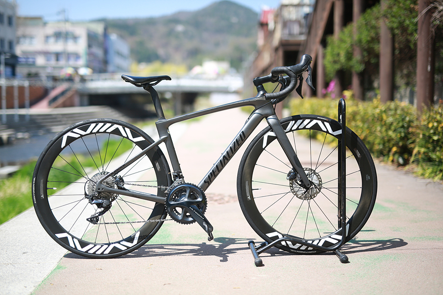 *가격인하*21년 스페셜 루베 콤프 디스크 49 울테*아비아브 카본휠셋* 이미지