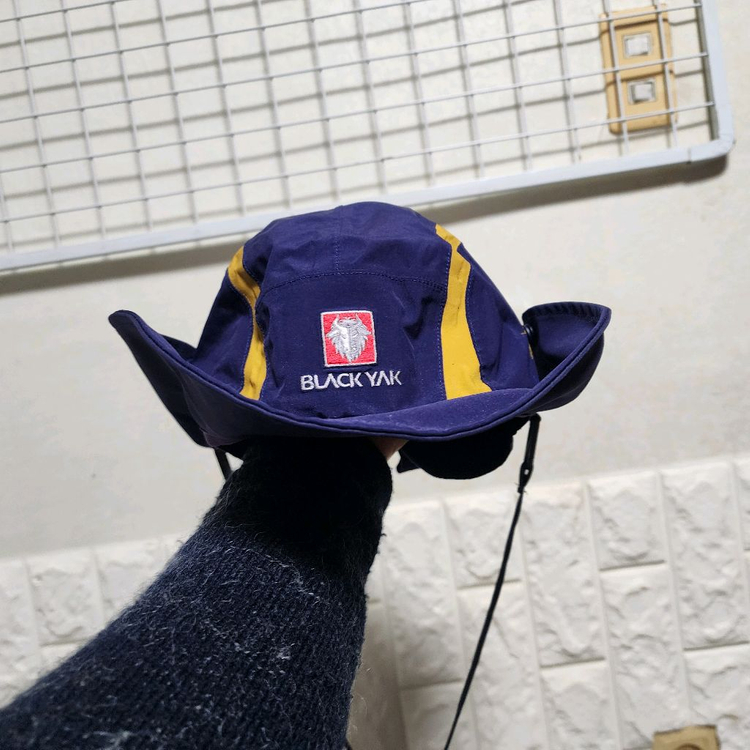 (새상품)블랙야크고어텍스모자(여57) 이미지