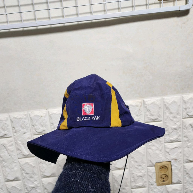 (새상품)블랙야크고어텍스모자(여57) 이미지