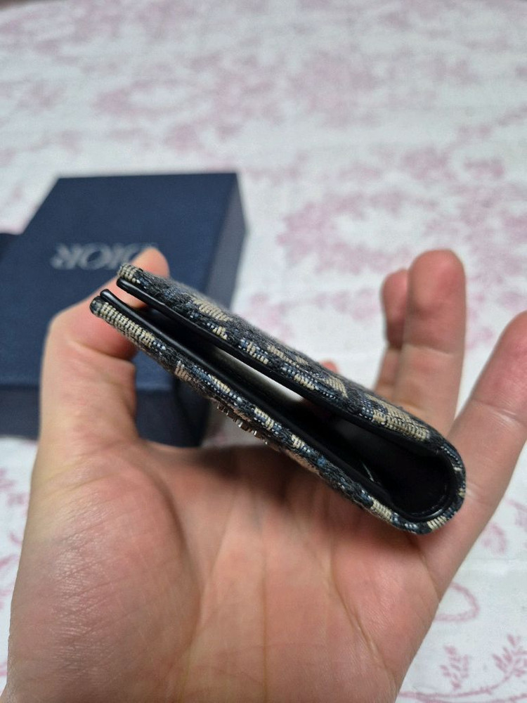 새상품컨디션 디올 오블리크 오거나이저 지갑 이미지