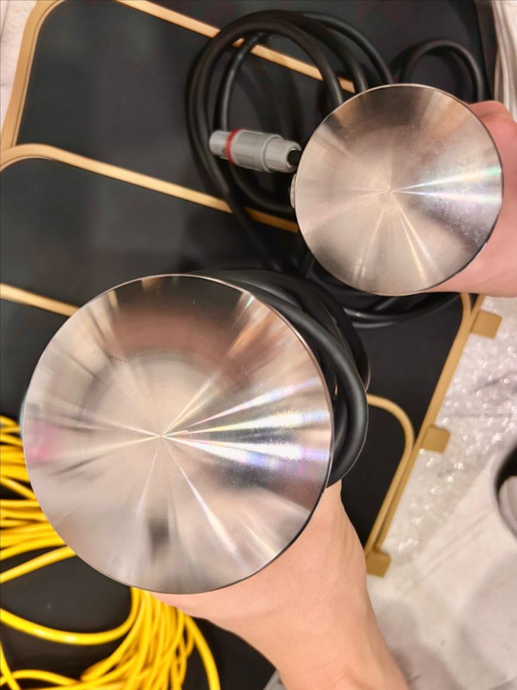 이밸런스 EMS 갈바닉 에너지테라피 기기 이미지