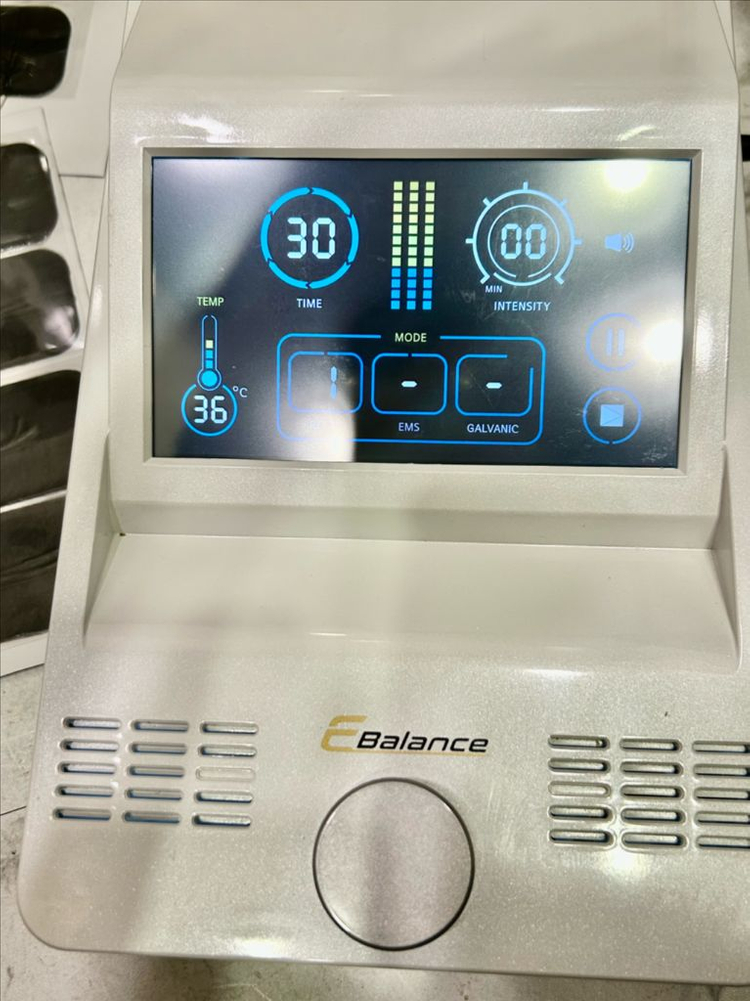 이밸런스 EMS 갈바닉 에너지테라피 기기 이미지