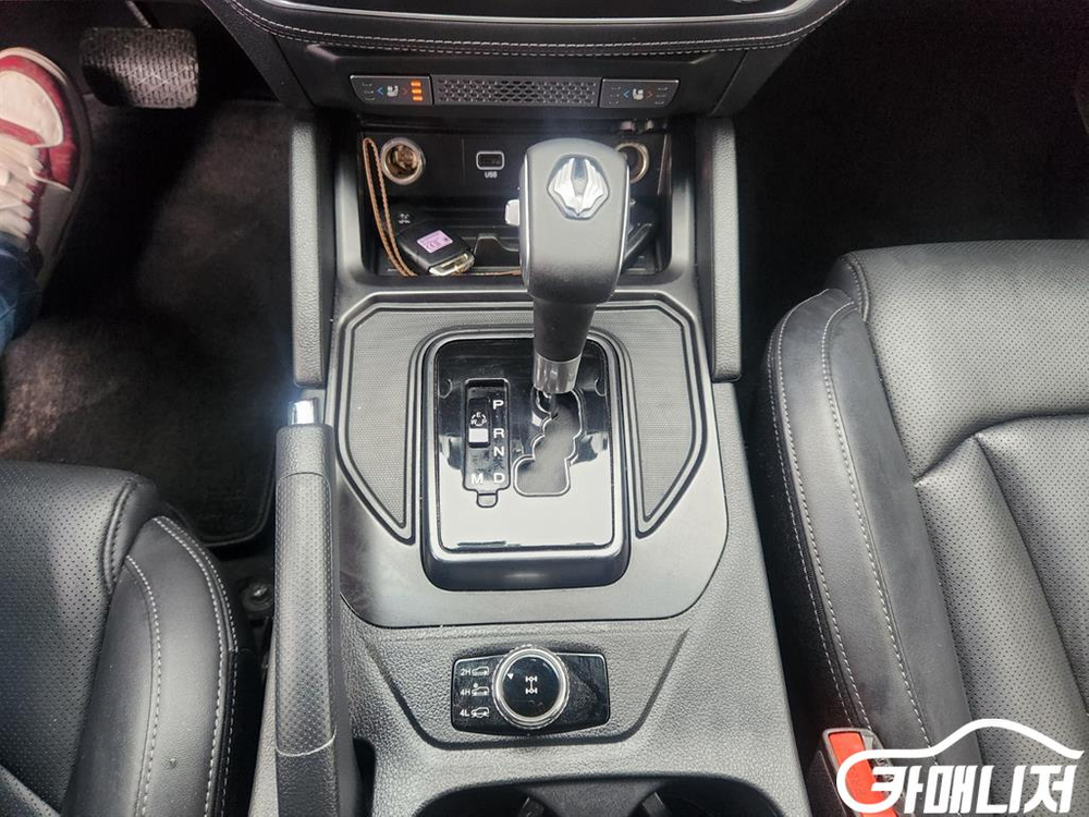 [KG모빌리티(쌍용) ]렉스턴 스포츠 칸 디젤 2.2 4WD 5링크 프레스티지 스페셜 #불경기세일 이미지