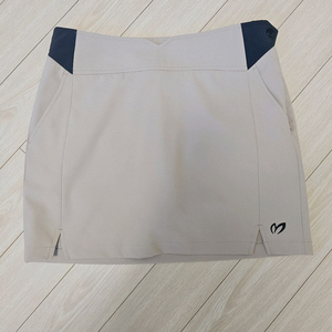 마스터바니에디션 스커트 베이지 55사이즈(새상품수준)택포 5만원 이미지