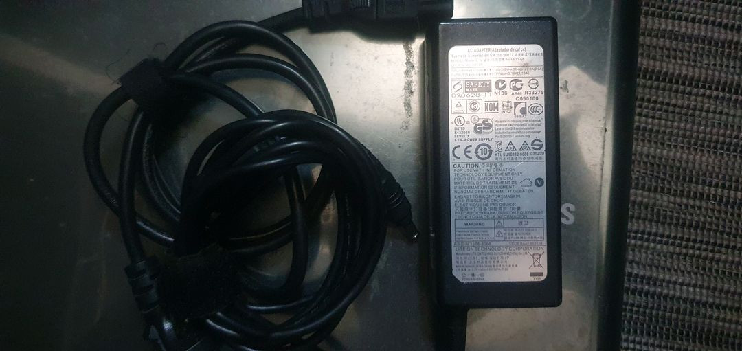 [중고] 삼성 센스 R440 노트북 풀세트 (가방+충전기 포함) 판매합니다! 이미지