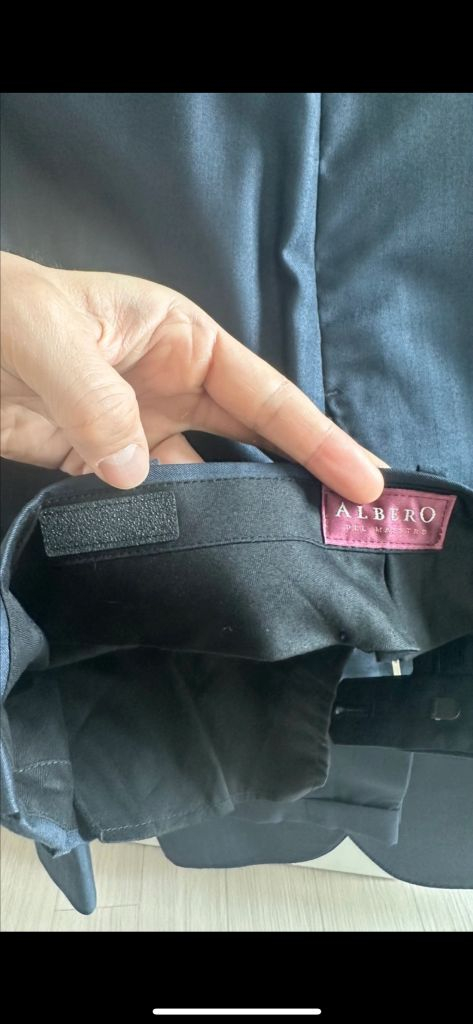 마에스트로 알베로 콜롬보 원단 네이비 수트 103사이즈 하의32-33사이즈 이미지