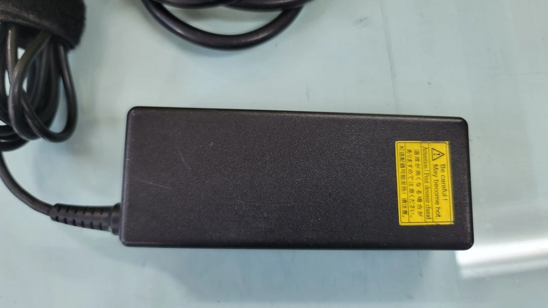 도시바 노트북 정품 아답터 PA-3715E-1AC3 / 19V 3.95A 이미지