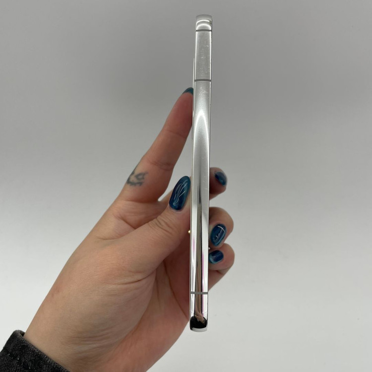 갤럭시S22 화이트 256GB 481535 울산중고폰 이미지