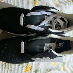 뉴발란스 u1300bk 검은색 265사이즈 새상품 이미지