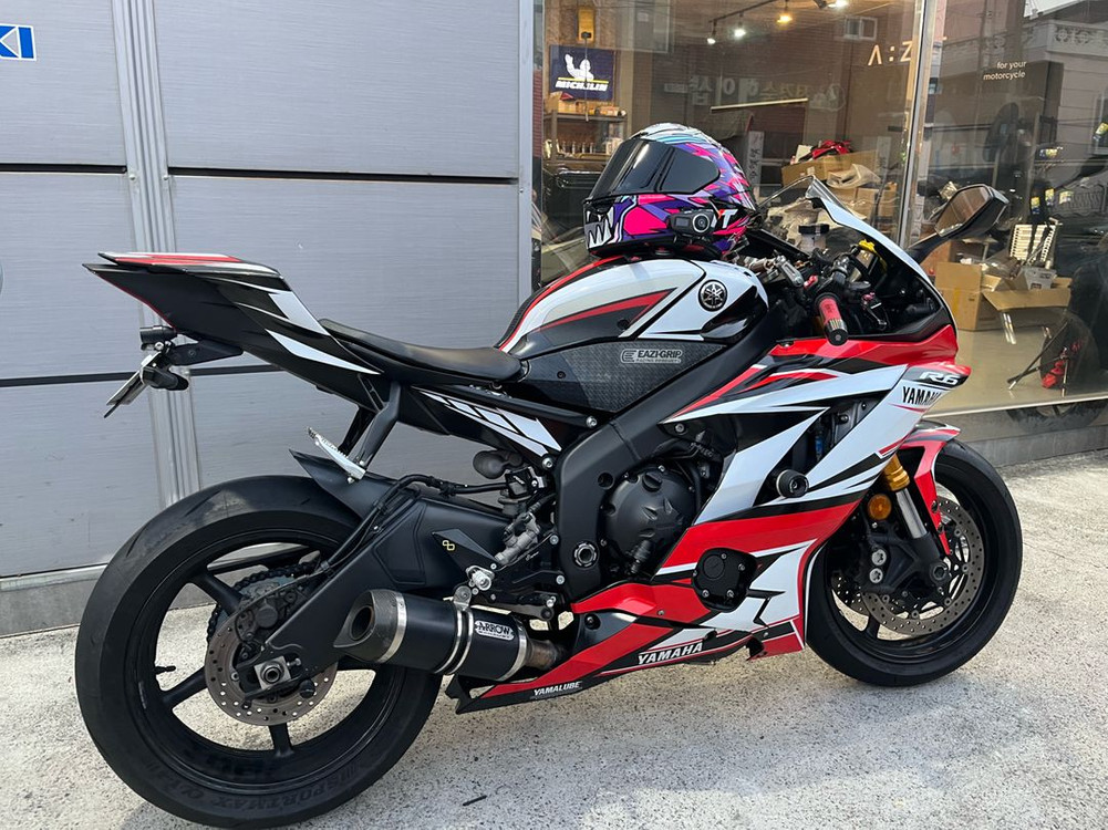 야마하R6 이미지