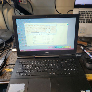 수리용<2977>dell i7 7세대 게이밍 gtx1050ti 이미지