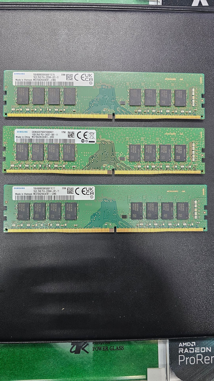 삼성 DDR4 16G 3200램 팔아요. 개당 14만원 이미지
