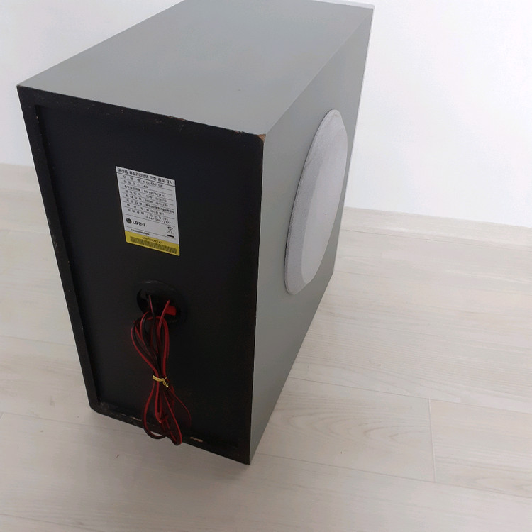 LG우퍼라우드300W4옴스피커XHS650TSW 이미지