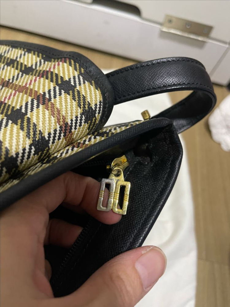 (거의새상품)닥스 클래식 크로스백 이미지