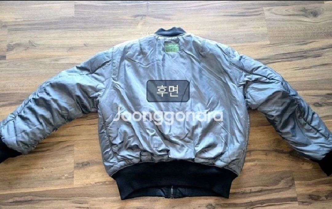 ( 가격인하 ) 정품 알파인더스트리 항공점퍼 [ 한정판 ] MA-1 블랙 블루종 XL 이미지