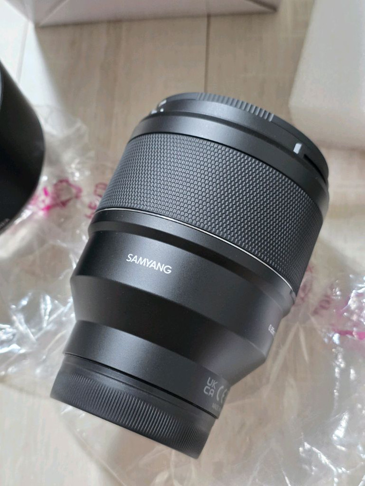 삼양 AF 85mm F1.4 FE II 렌즈 (거의새것 ) 이미지