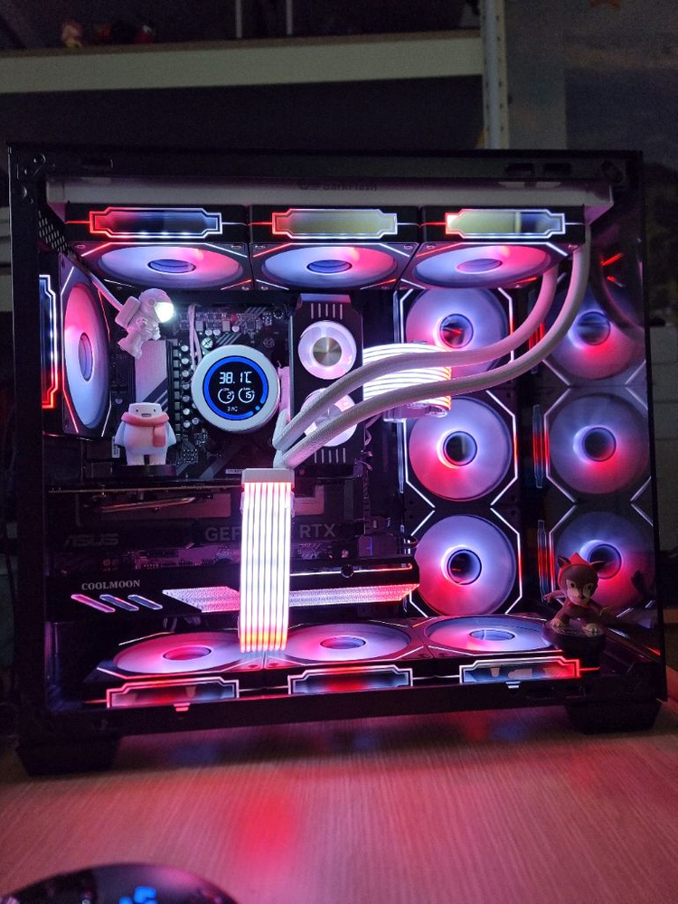 고사양 게이밍용 컴퓨터 라이젠 7800x3d rtx 4070 윈도우 정품 팝니다. 이미지