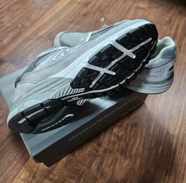 (265) 뉴발란스 맨즈 993 그레이 265사이즈 미공홈발 미시착 새상품 이미지