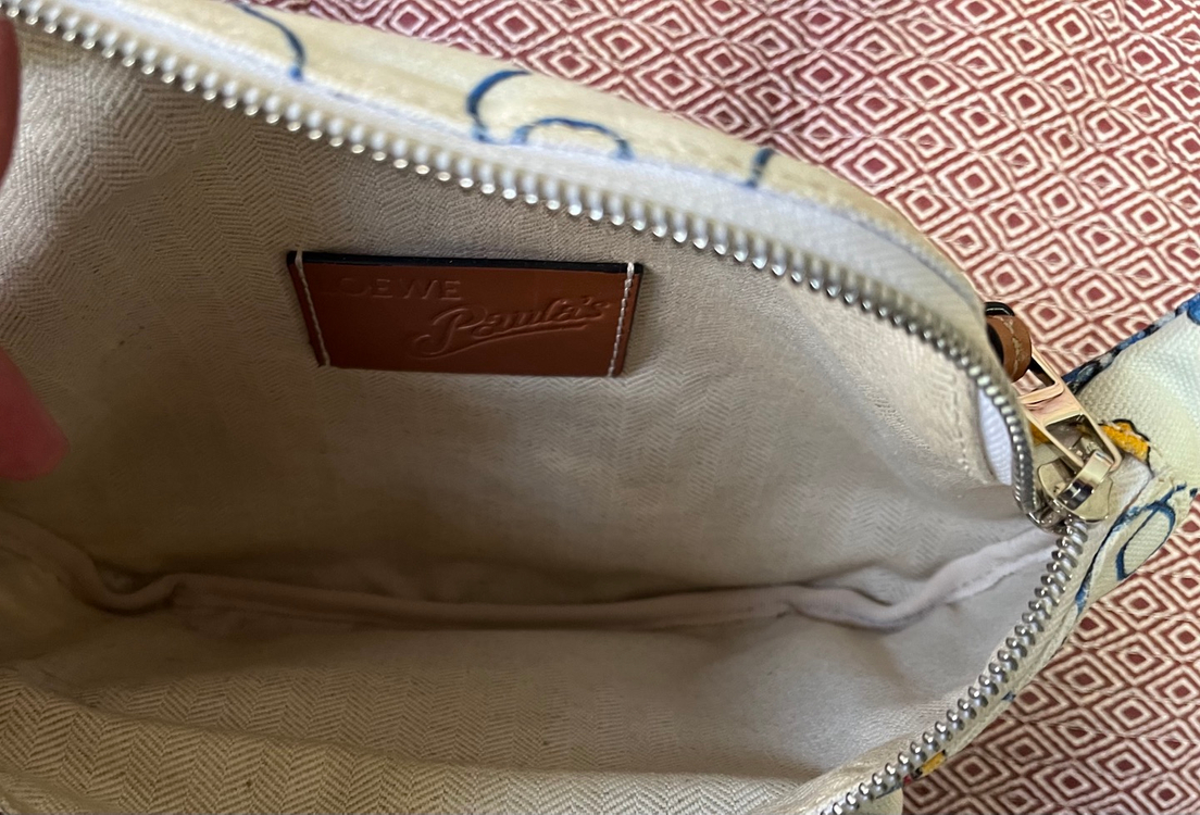로에베 LOEWE 파울라 이비자 웨이스트 범백 힙색 이미지
