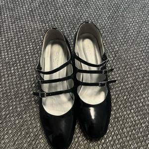 메리제인 슈즈 이미지