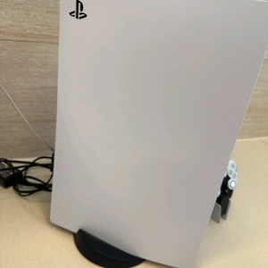 PS5 디스크 1218A 풀세트 듀얼패드2 + 충전독 + 피파24 상태 S급 이미지