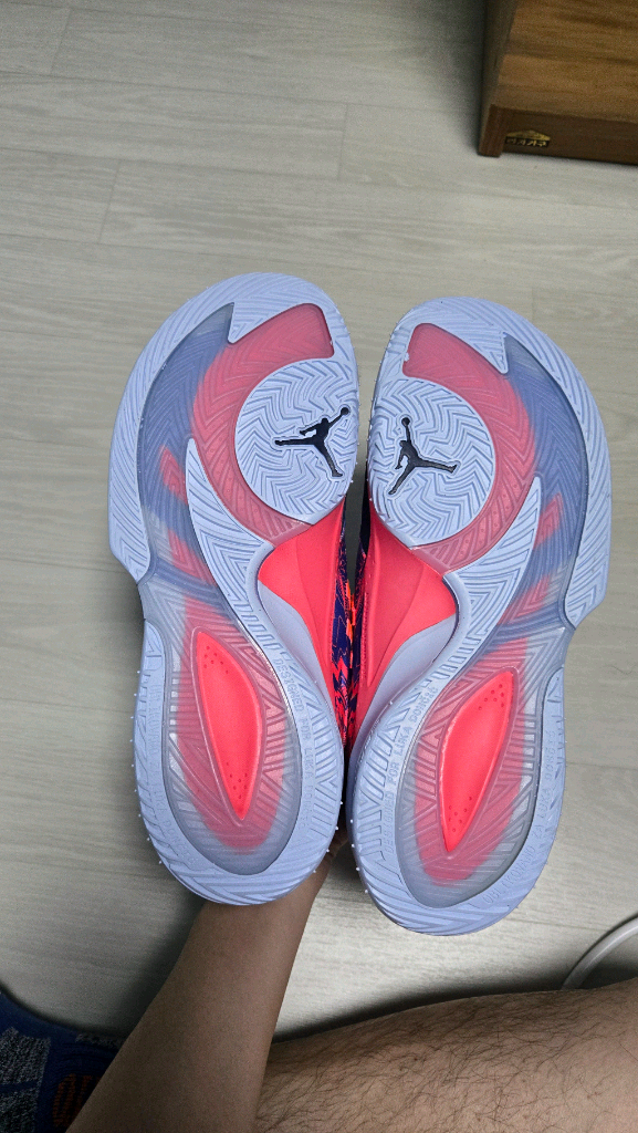 나이키 조던 루카3 PF 320mm 판매합니다 왕발 빅사이즈 운동화 농구화 이미지