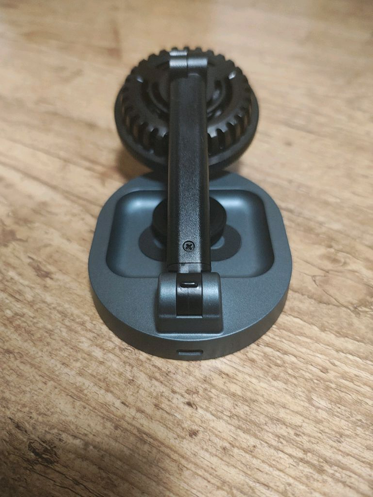 3in1 맥세이프 무선 충전기 W17 블랙 이미지