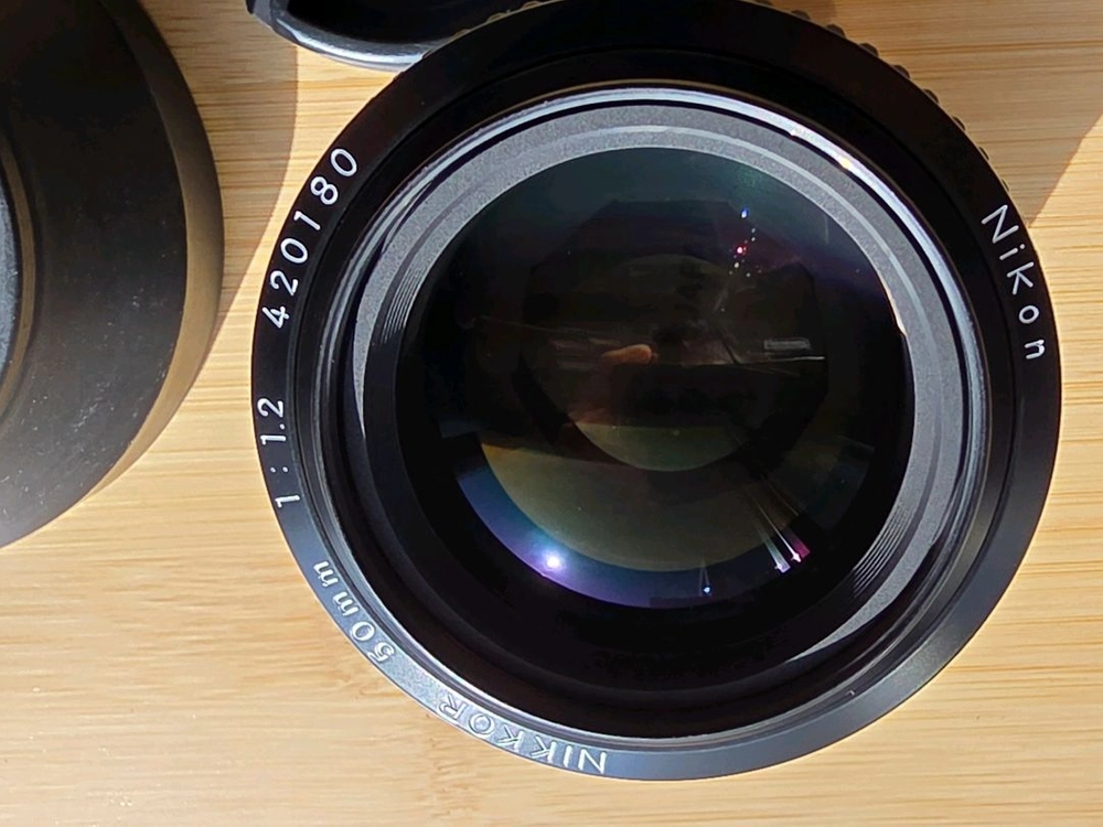 시그마SA 마운트로 개조된 니콘 50mm f1.2 AI-S 수동렌즈 이미지