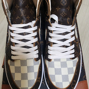 나이키 에어조던1 하이탑 패턴 운동화 275 이미지