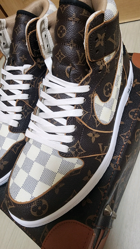 나이키 에어조던1 하이탑 패턴 운동화 275 이미지