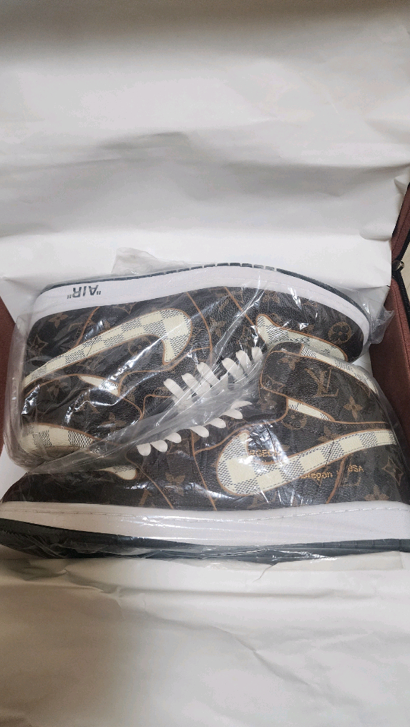 나이키 에어조던1 하이탑 패턴 운동화 275 이미지