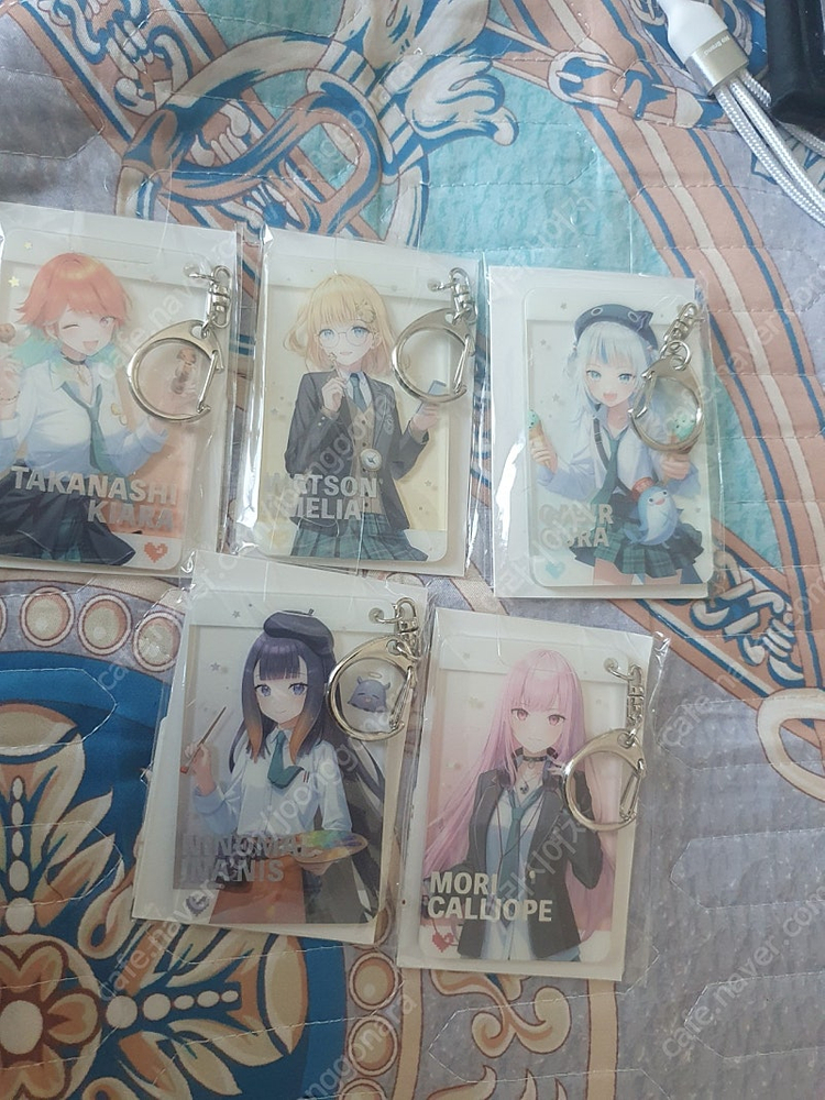 홀로라이브 애니플러스 콜라보 굿즈팝니다 이미지