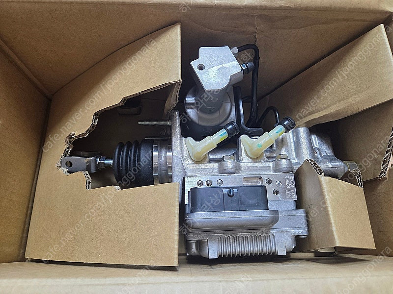 렉서스 ES300h AVV60 ABS 모듈 이미지