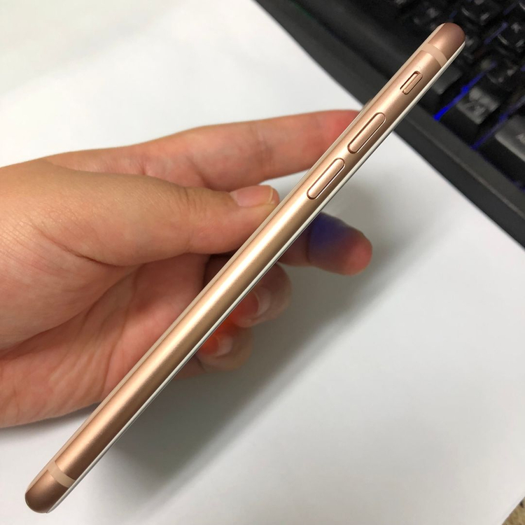 아이폰8 256GB 골드 A급 중고폰 배터리100% 기능정상 211266 이미지