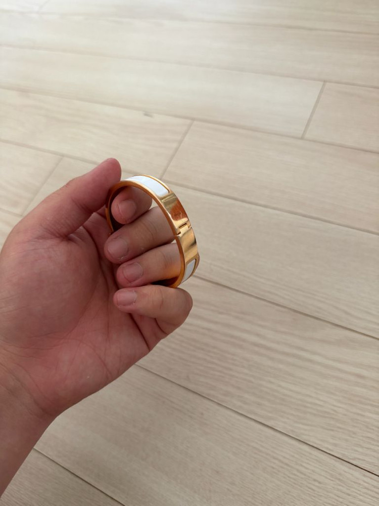 에르메스 클릭아슈 팔찌 pm 화이트 골드 이미지