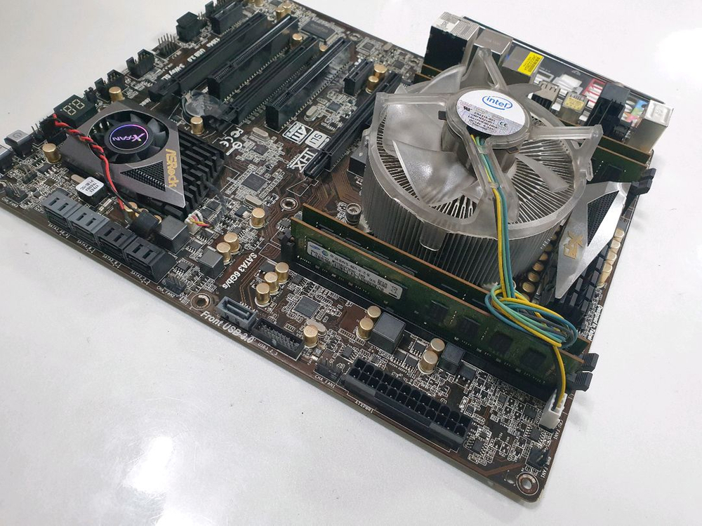 i7-3820 cpu+ x79 extreme 보드+램 이미지