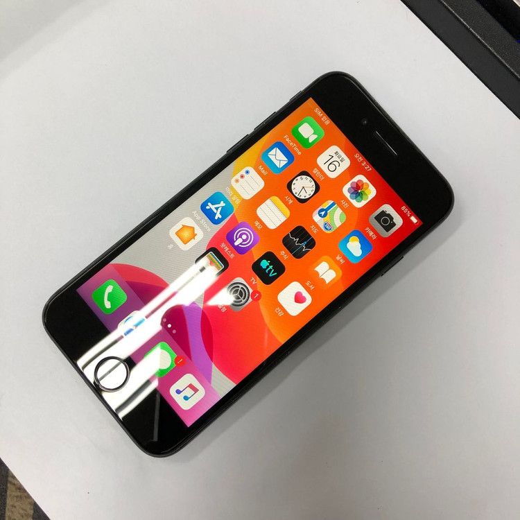 아이폰7 128GB 블랙 중고폰 배터리100% 카메라폰 기능정상 111367 이미지