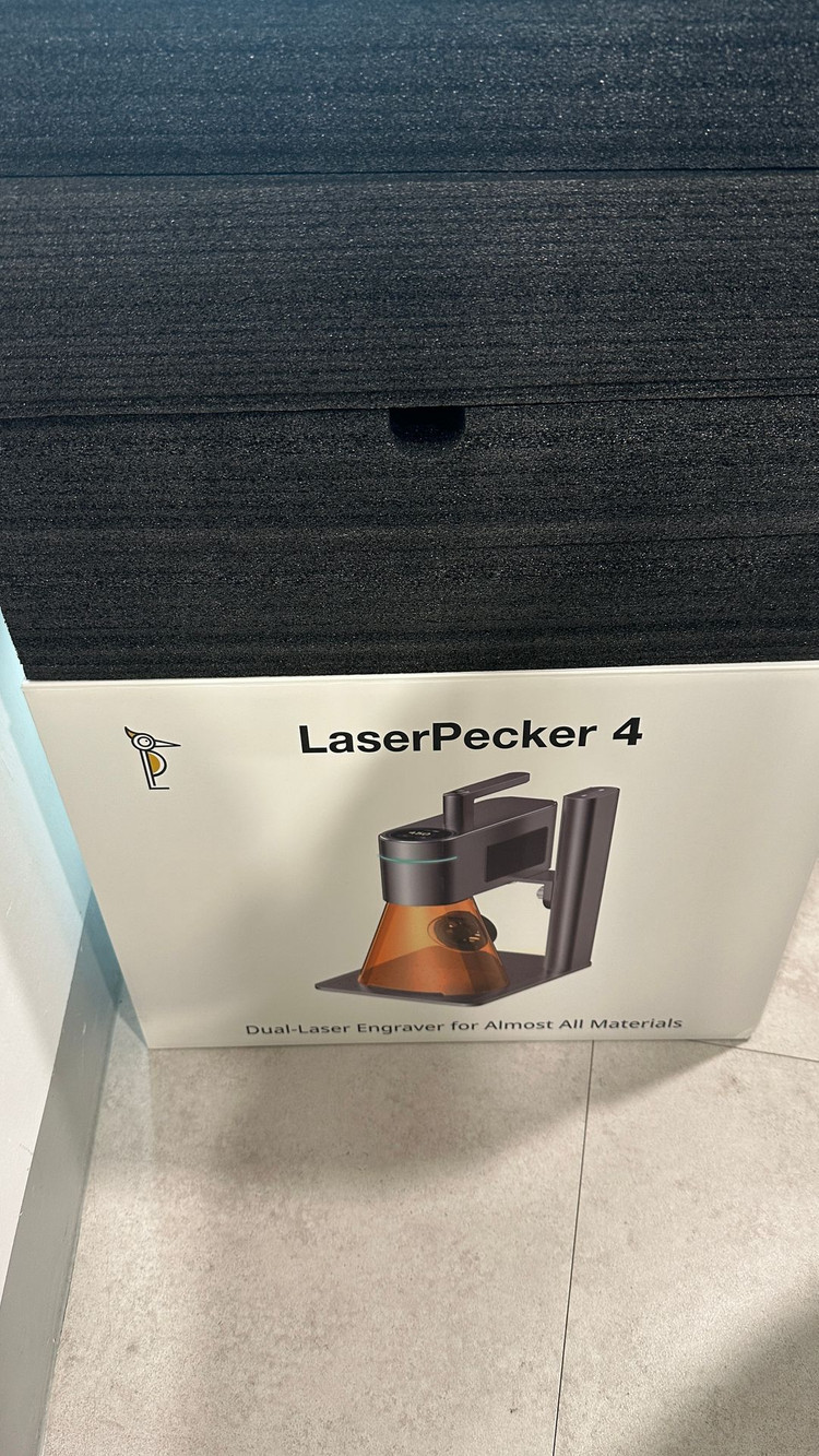 LaserPecker 4 레이저 각인기 올인원 이미지