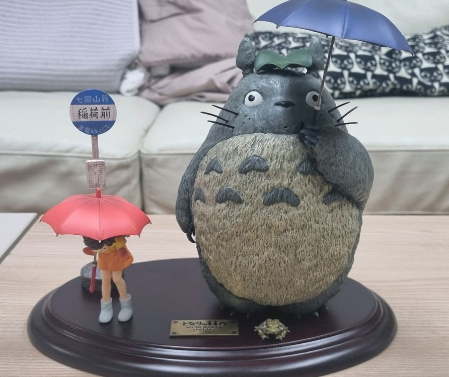 지브리 제품 판매(토토로 및 센과치히로 유옥등) 이미지