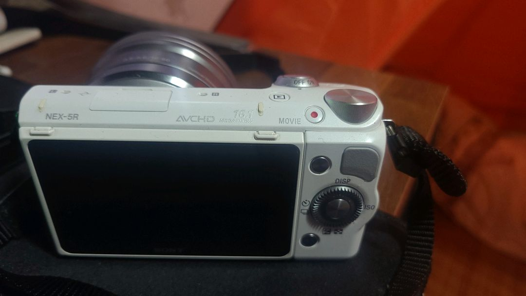 소니 미러리스 NEX-5R 카메라 + 16-50mm 렌즈 세트 이미지