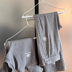 사우스케이프 상하의 셋업 + 골프공3구 티세트드려요. 이미지