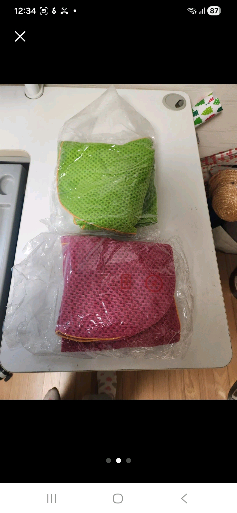 컴프프로 책상 슈퍼 1400화이트 518의자 풀세트. 팝니다 이미지