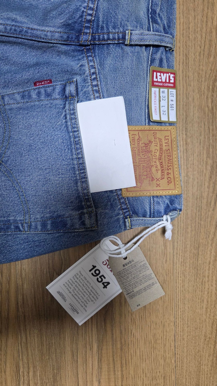 리바이스 LVC 1954 501 32x32(In Dreams) 새상품 판매합니다. 이미지